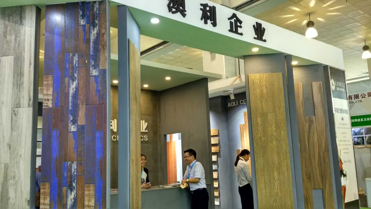 ֱղ(hu)(d)һĻɫľyһʯ